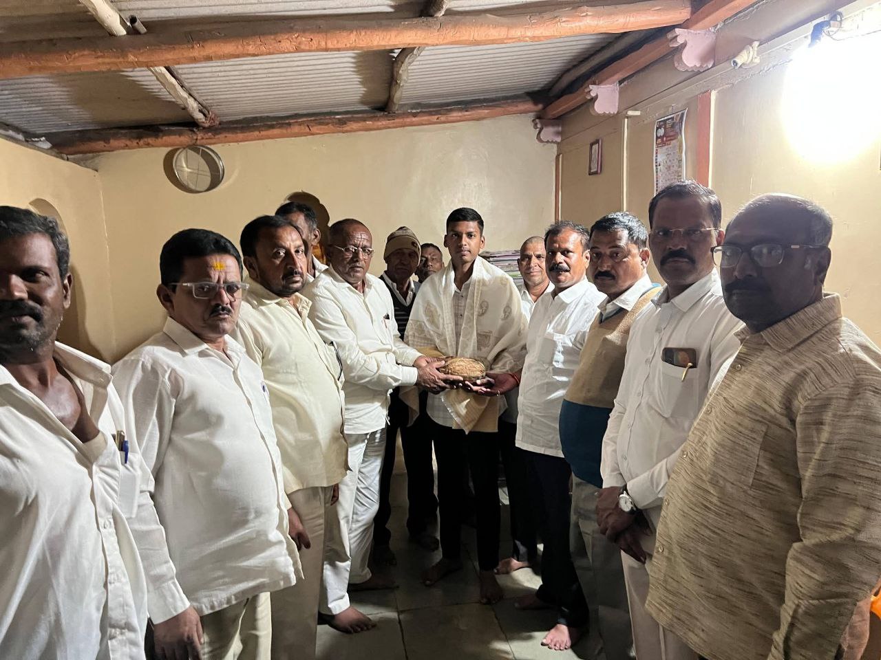 आदर्शनगर ता - कराड  अभिमानाची गोष्ट